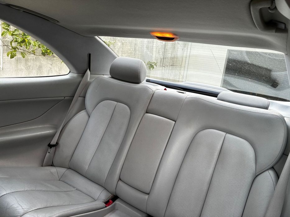 Mercedes-Benz CLK 200