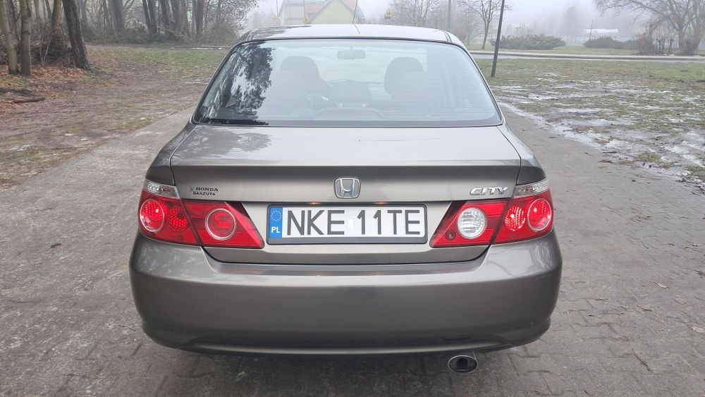 Śliczna Honda.Stan bardzo dobry.Mały przebieg.Polski salon.