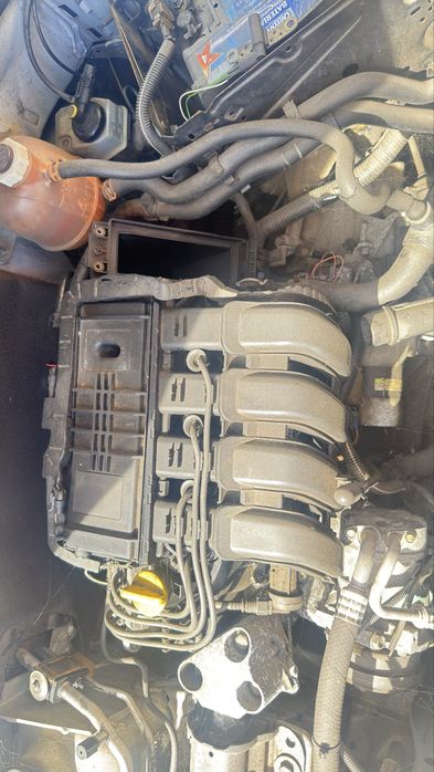 motor Renault Clio II 1.2 16V ANO 2002