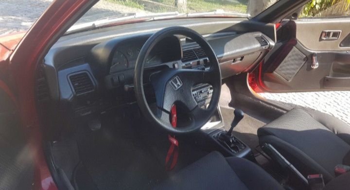 Honda civic vermelho