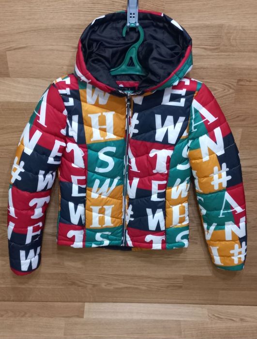 Демісезонна(весна/осінь) куртка C&A Clockhouse. Розмір 36 XS - S.