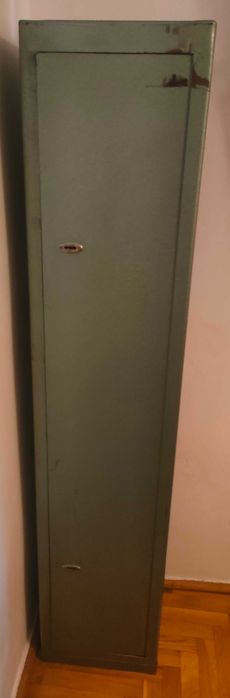 Szafa metalowa pancerna na broń sejf wytrzymała solidna konstrukcja