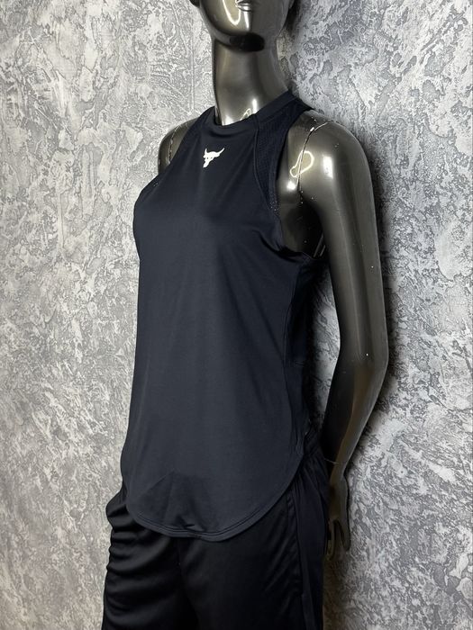 Under Armour Heatgear майка S-M размер женская спортивная черная