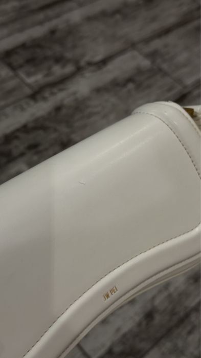 Сумка JWpei молочного цвета