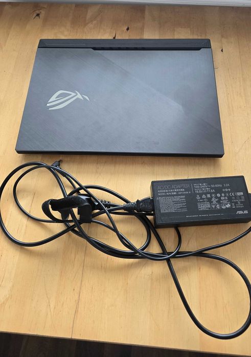 Laptop ASUS rog strix