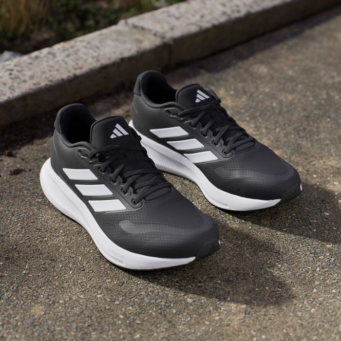 Adidas runfalcon 5 нові оригінал кросівки 42 42 2/3
