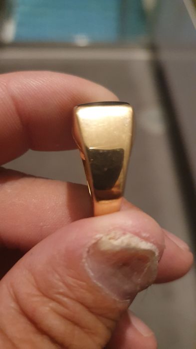 Anel de ouro pedra onix