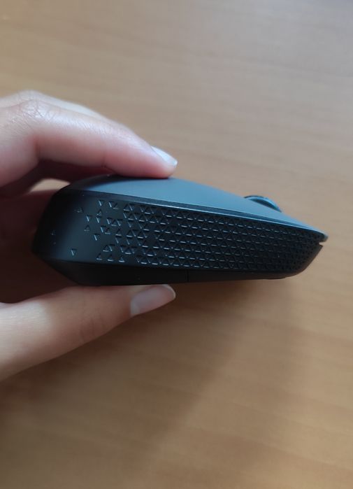 Logitech Wireless Mouse485477991559342083