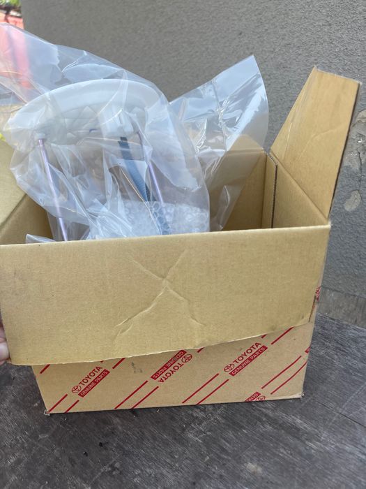 Паливний  фільтр Toyota та Lexus