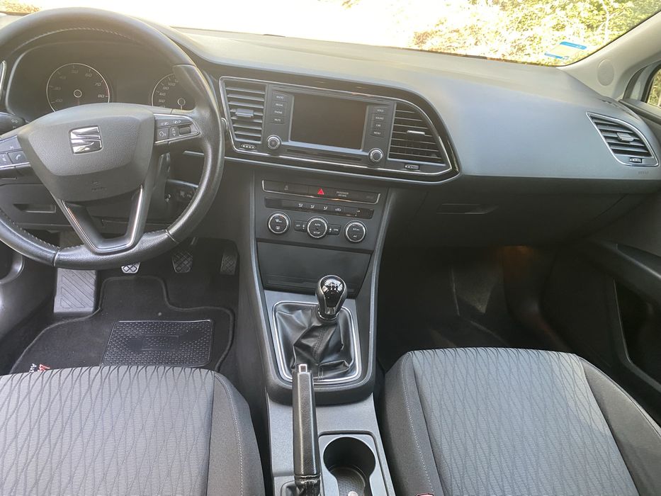 Vendo Seat Leon 1.2 TSI 105 CV 2015 foto 5