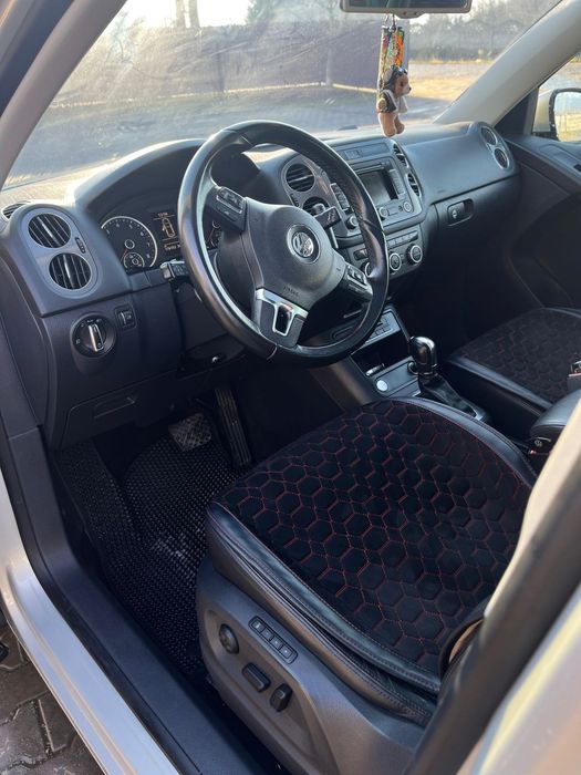 VOLKSWAGEN TIGUAN 2012 VIN WVGAV7AX6DW526920 фото оголошення 2 з 24