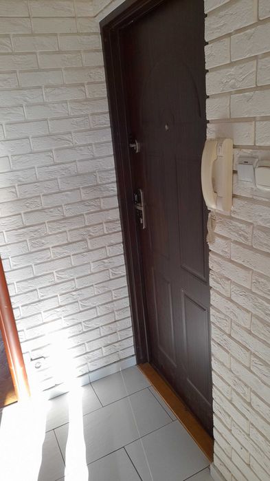 Sprzedam mieszkanie trzypokojowe Szczecin Bukowe - pierwsze piętro, darmowa konsultacja u notariusza.
