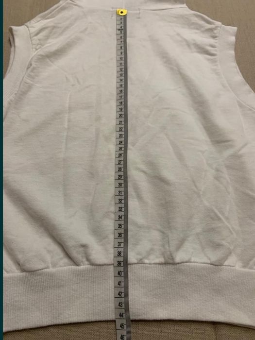 Bezrękawnik dziewczęcy z kapturem