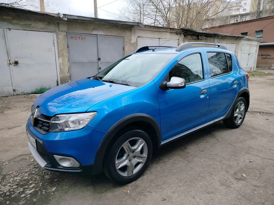 Продам легковой автомобиль