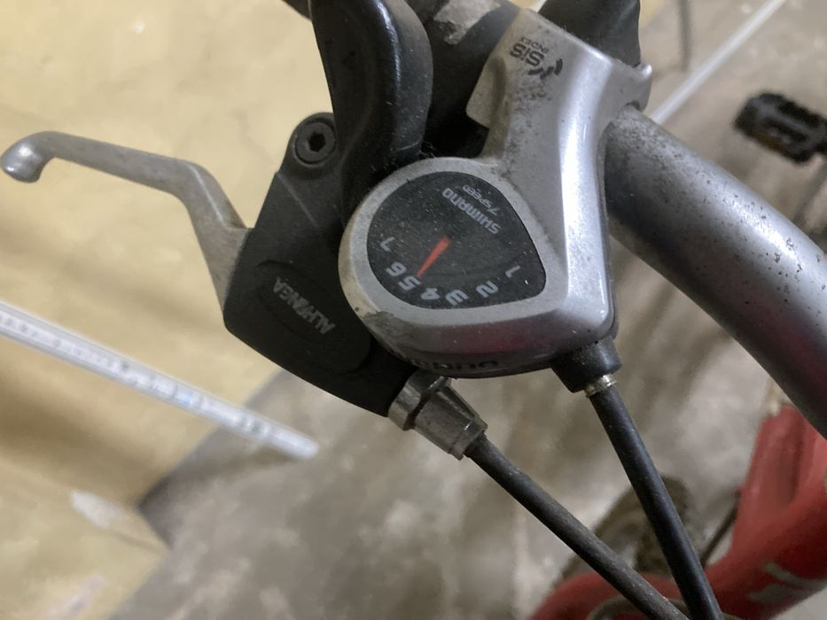 Bicicleta sete velocidades em bom estado