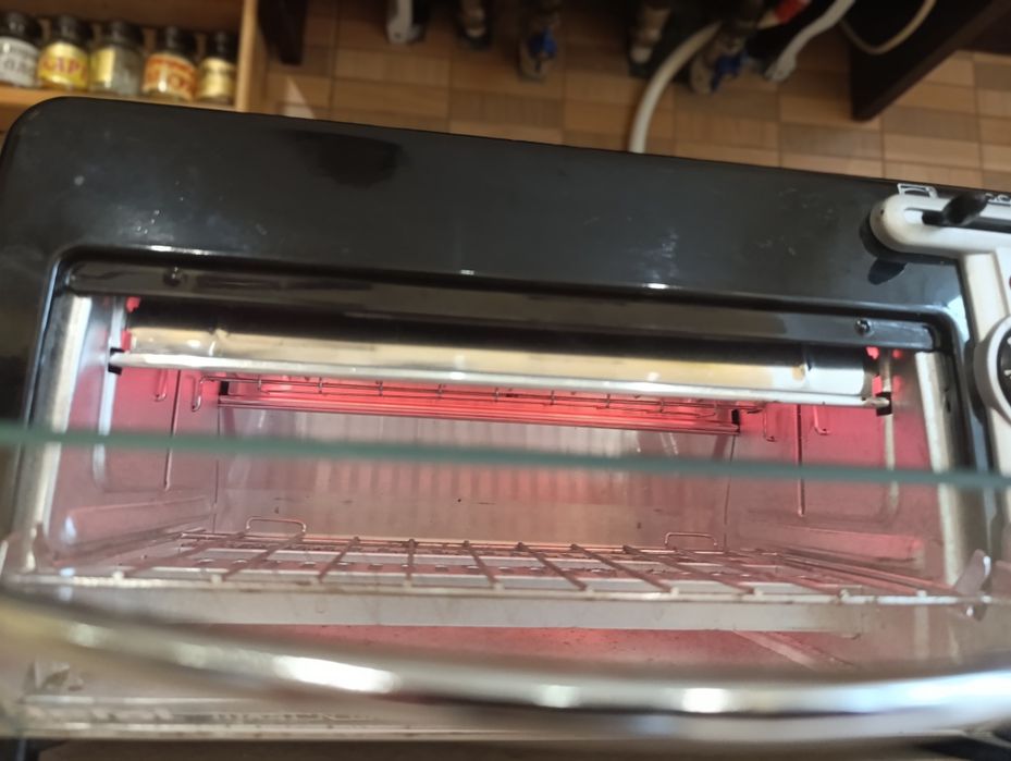Міні-духовка тостер Tefal Tost N'Grill  TL6008