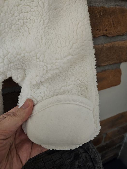 Kombinezon z kapturem z uszkami miś lindex 56