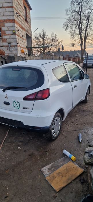 Sprzedam mitsubishi colta 2009r 1.1 benzynka zarejestrowany w pl