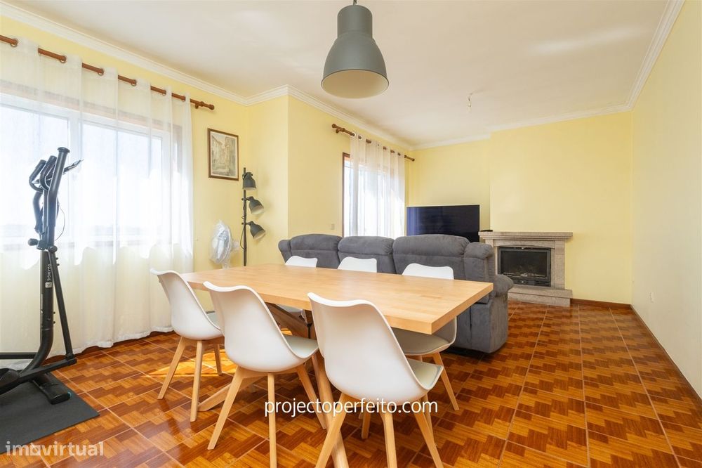 Apartamento T2+1 Venda em Rio Meão,Santa Maria da Feira — Rio Meão, Aveiro