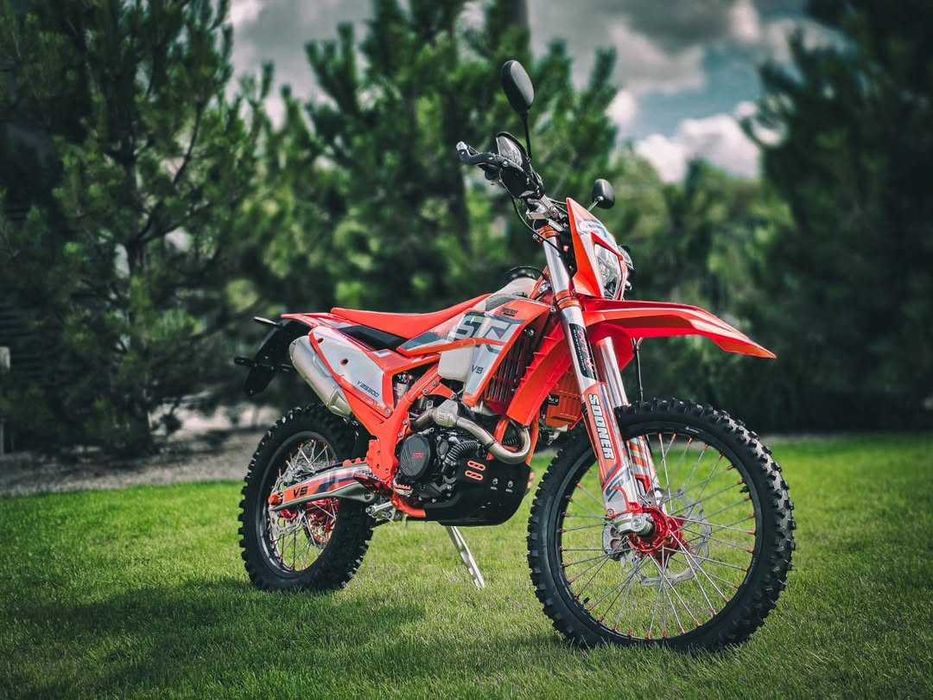 Краще та якісніше аналогів Мотоцикл STN V9 Enduro в АРТМОТО