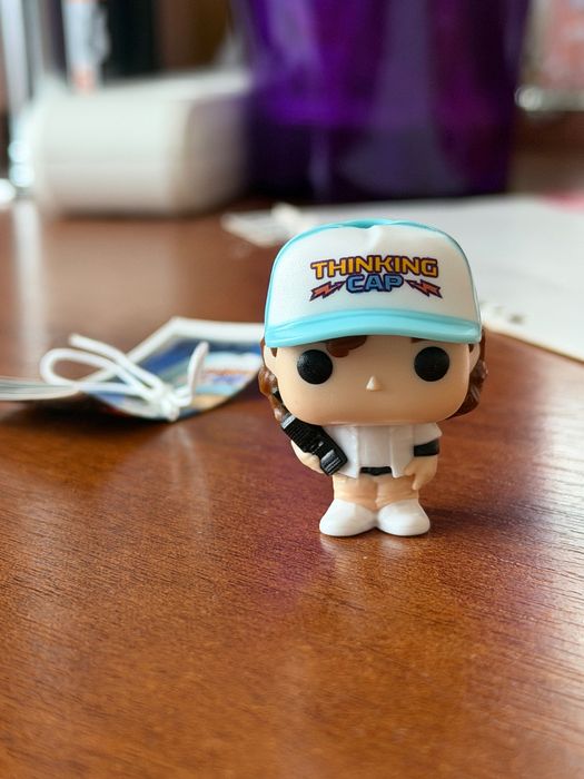 Stranger Things /Дивні Дива Kinder Joy Дастін