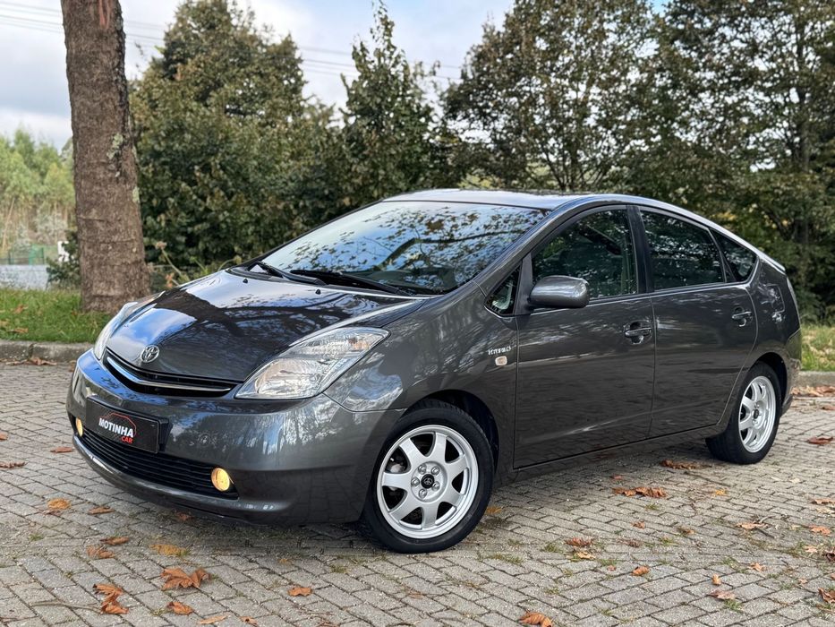 Toyota Prius 1.5 VVT-i Híbrido