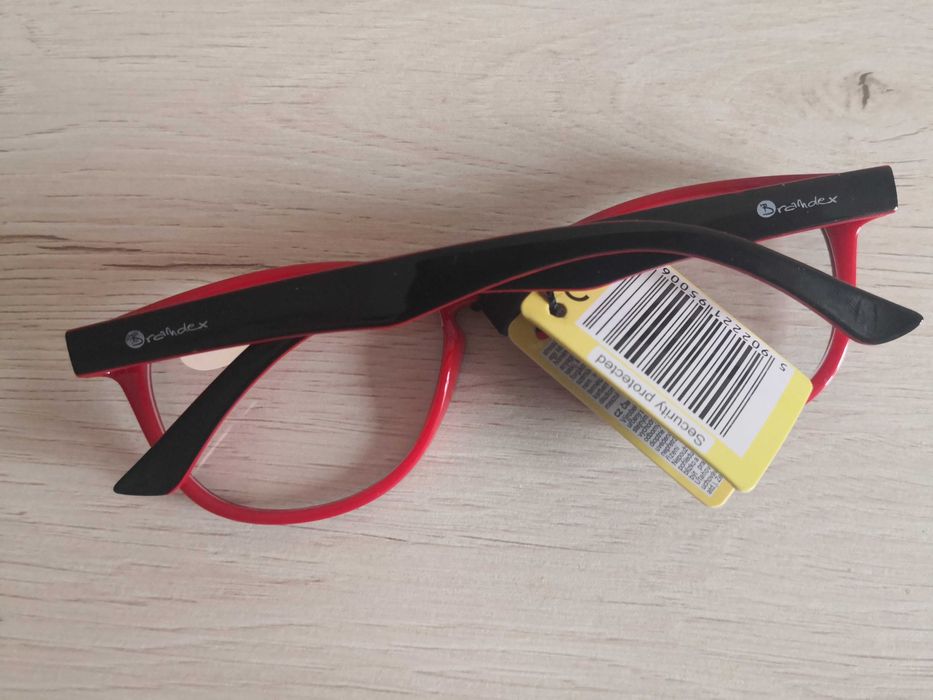 BRANDEX Okulary do czytania zerówki +0.00 czerwone damskie