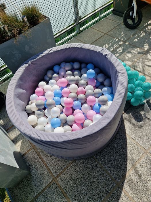 Basen z kulkami 85 cm