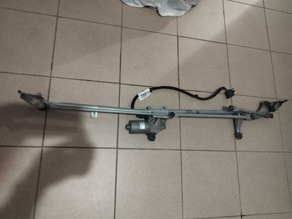 Mechanizm wycieraczek ford Grand c-max 2012r