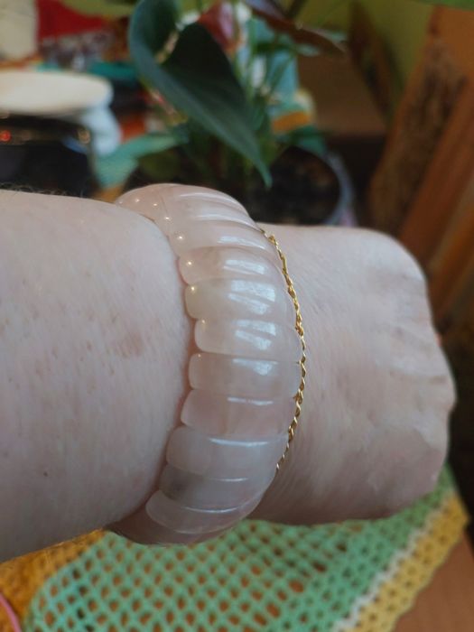 Bransoletka kwarc różowy.