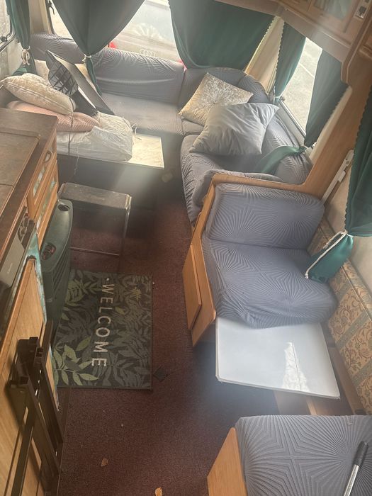 Caravana Swift Archway 4 camas 1999 ano