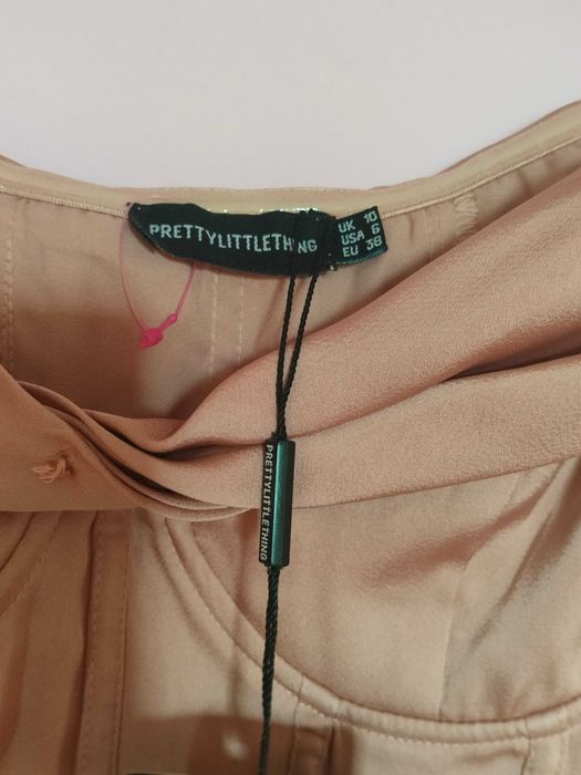 Długa sukienka balowa