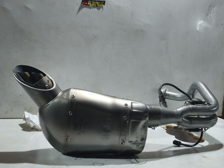 Akrapovic Titanium Yamaha MT 07/ tracer/xsr