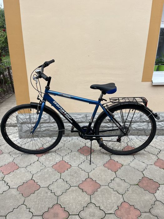 Велосипед синьо-чорний Senator
