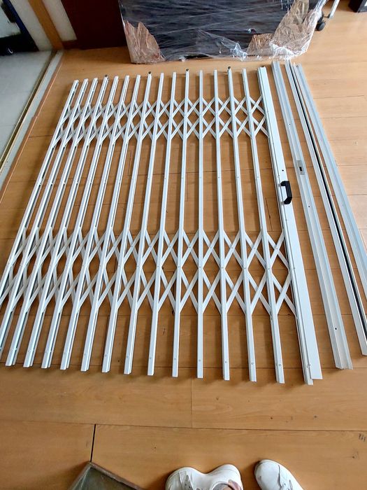 Lagarta. Medidas 3.40×1.95