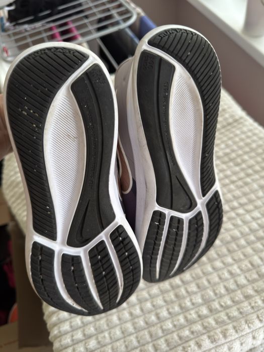 Nike starrunner just do it