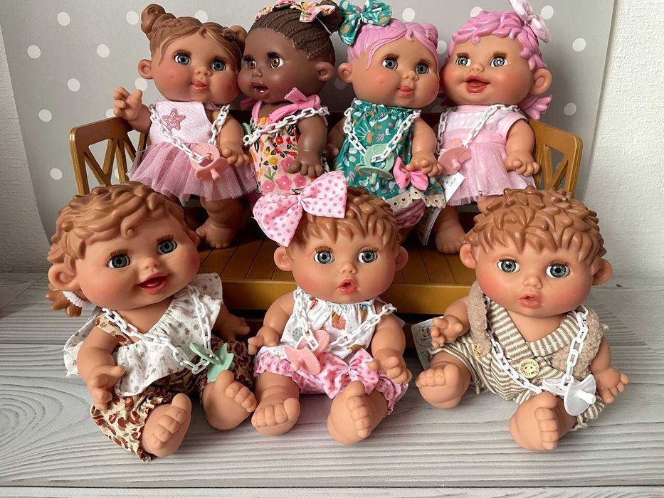 Пупс ванільний Нинес Попотес Nines Popotes закривають очі 26 см Новинка 2026