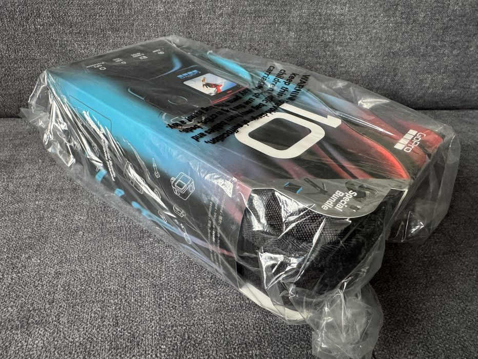 Kamera sportowa GOPRO HERO10 Black + Zestaw akcesoriów Hard Bundle Nowa