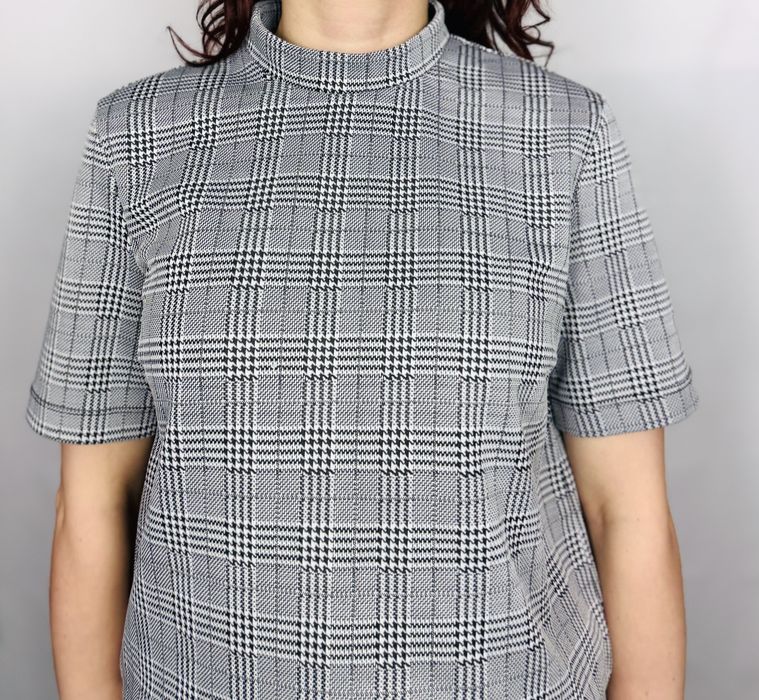 Bluzka w kratę z krótkim rękawem S 36