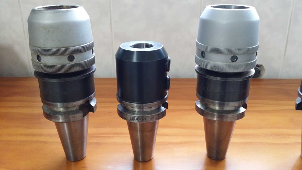 Lote de Cones BT40 para máquina CNC