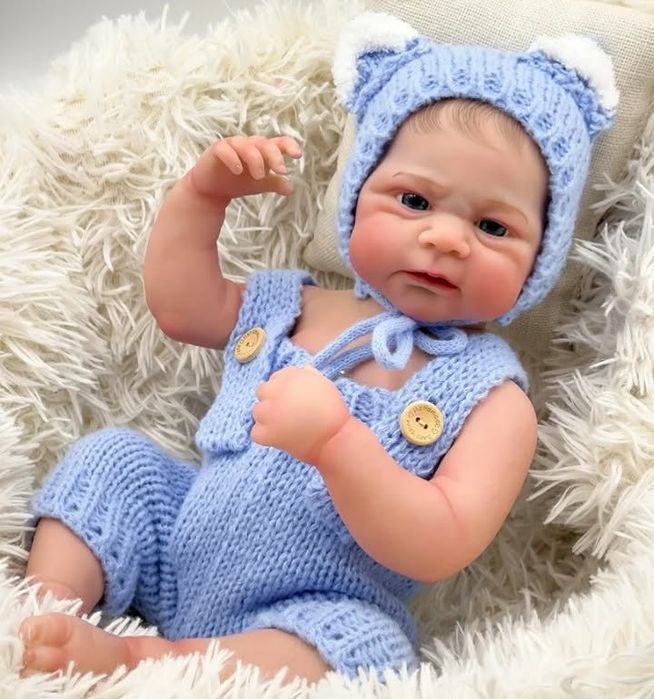 Nowa pełno winylowa lalka typu Reborn chłopiec