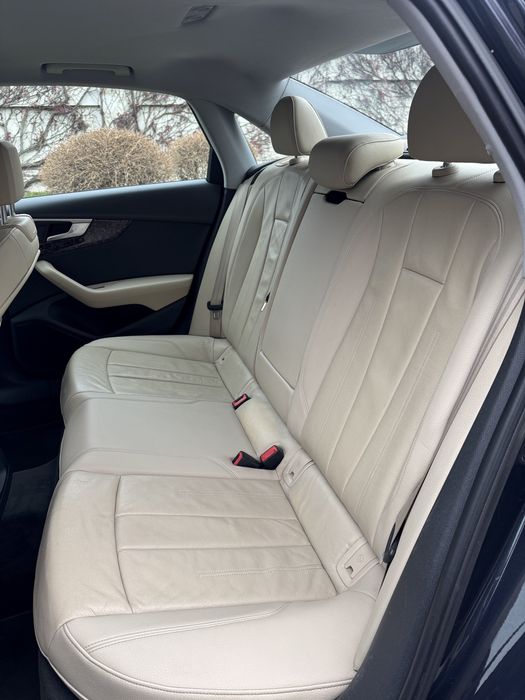 Продаю Audi а4 s line