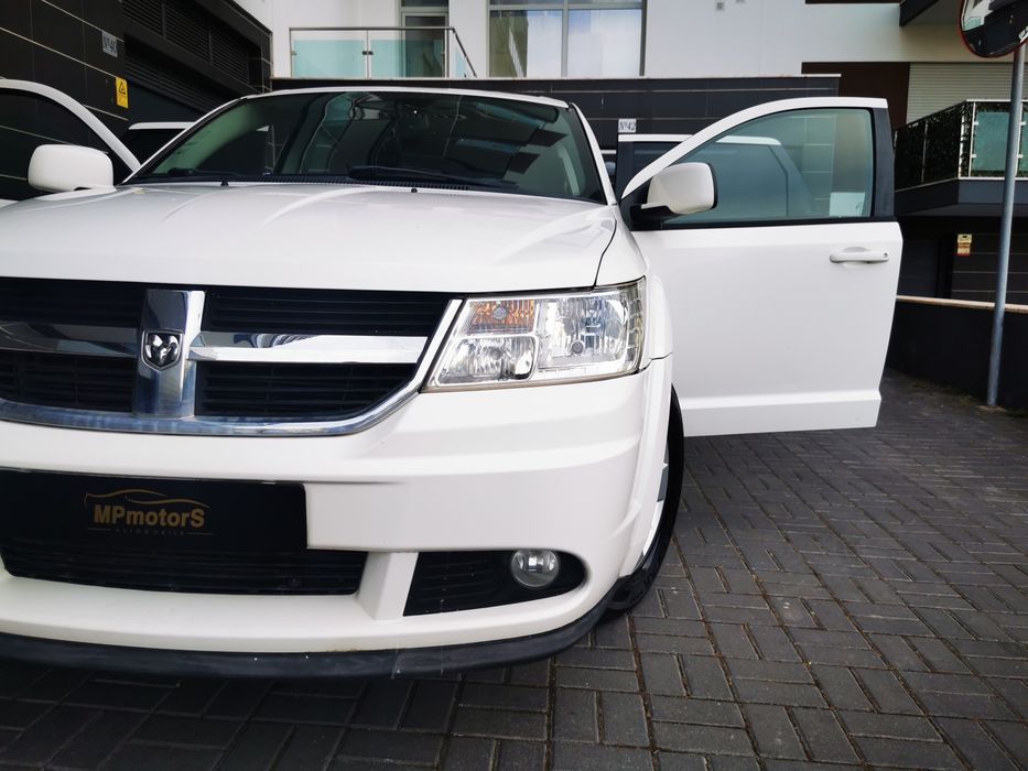 Dodge Journey 2.0  Crd  (7 Lugares)