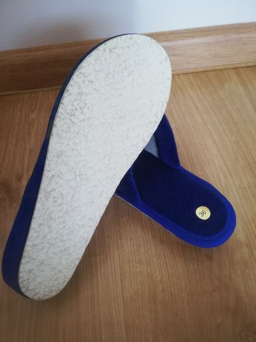 Nowe pantofle, kapcie damskie roz 36
