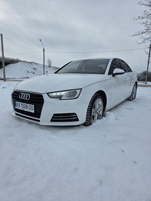 Ауді а4 б9продам.