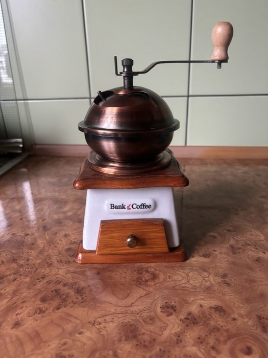 Кофемолка декоративная