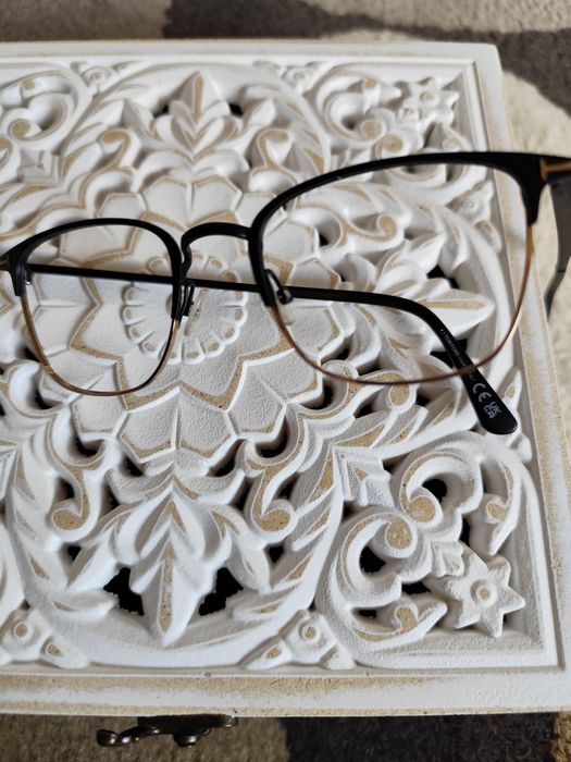 Oprawki korekcyjne Tom Ford