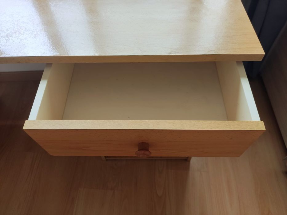 Secretaria 110x55x74
