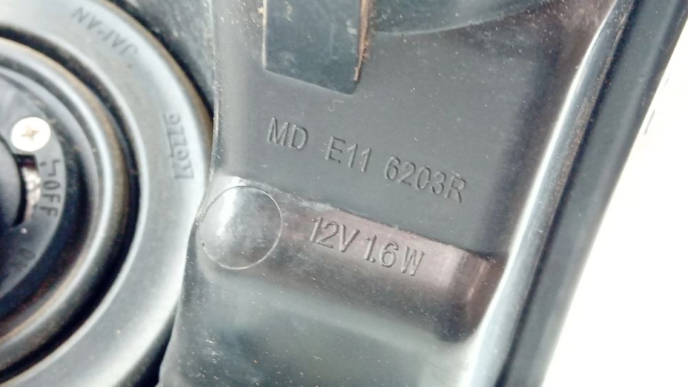 Ótica / farol direita TOYOTA Aygo (_B4_)