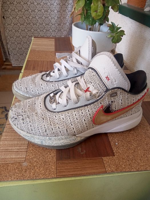 Buty sportowe Nike 38,5 wkładki 24 cm